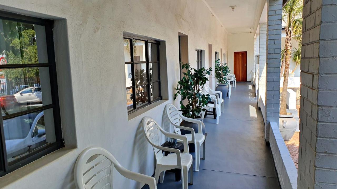 Lake Motel Hartbeespoort Dış mekan fotoğraf